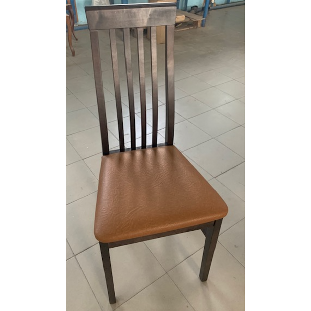 Стул полумягкий массив