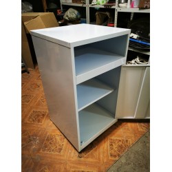 Тумба медицинская металлическая